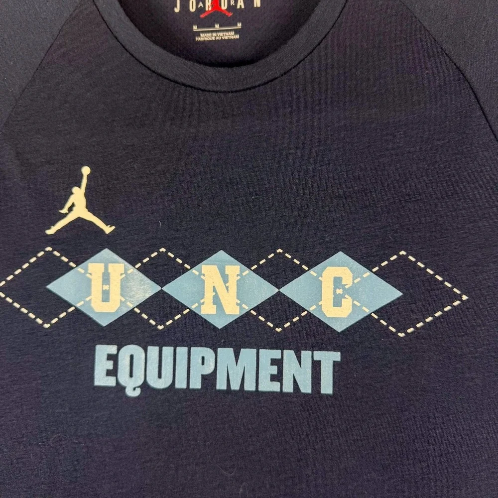 North Carolina Tar Heels Shirt‎ Mens Medium Jordan NCAA Basketball UNC Equipment